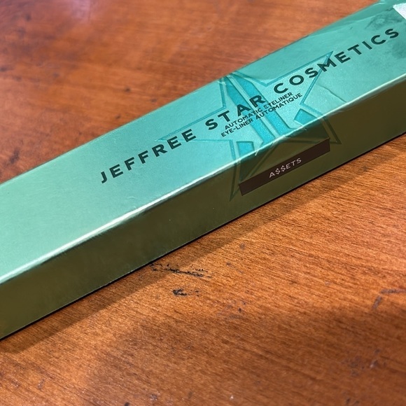 Jeffree Star Cosmetics Automatic Eyeliner A$$ets green new in box make up - Picture 6 of 6